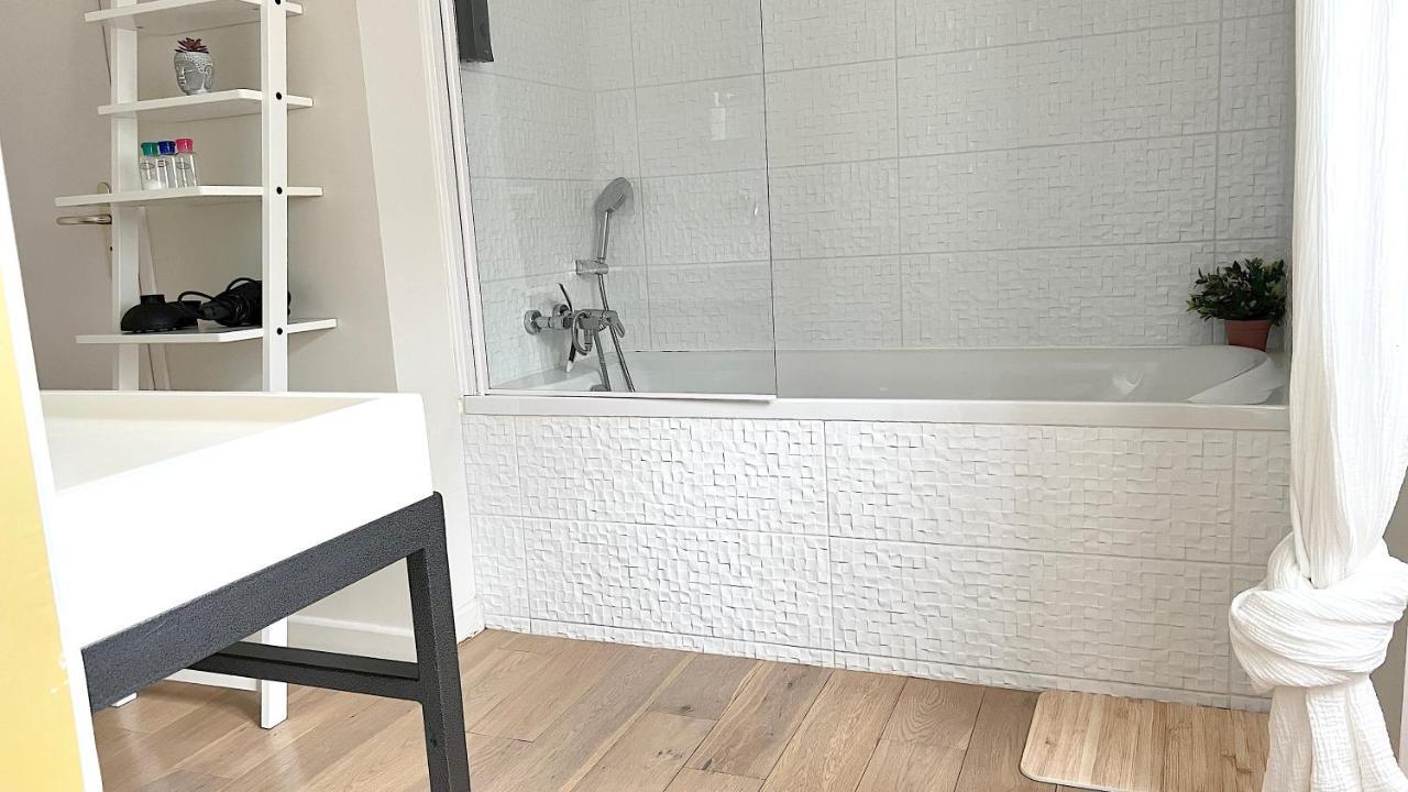 Chambre Cremant - Maison Bossoreil Angers Exteriör bild